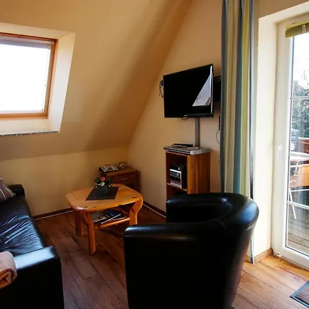 Gaensebluemchen * Bliesdorf