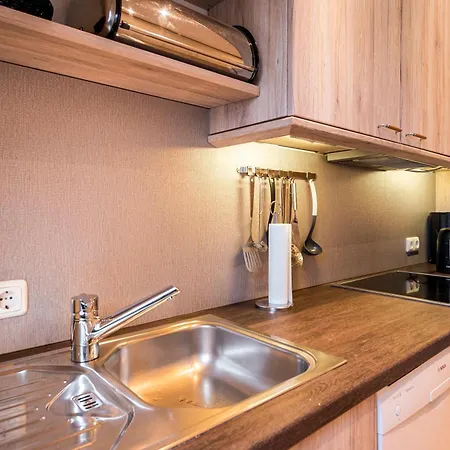 Gaensebluemchen * Bliesdorf